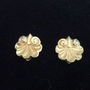 Gold tone clip earrings